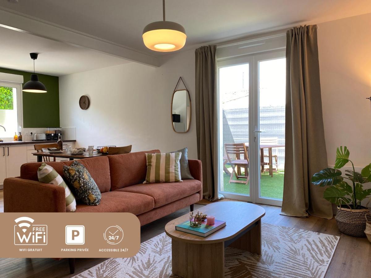 Le Cinquieme Villa Bressuire Bagian luar foto
