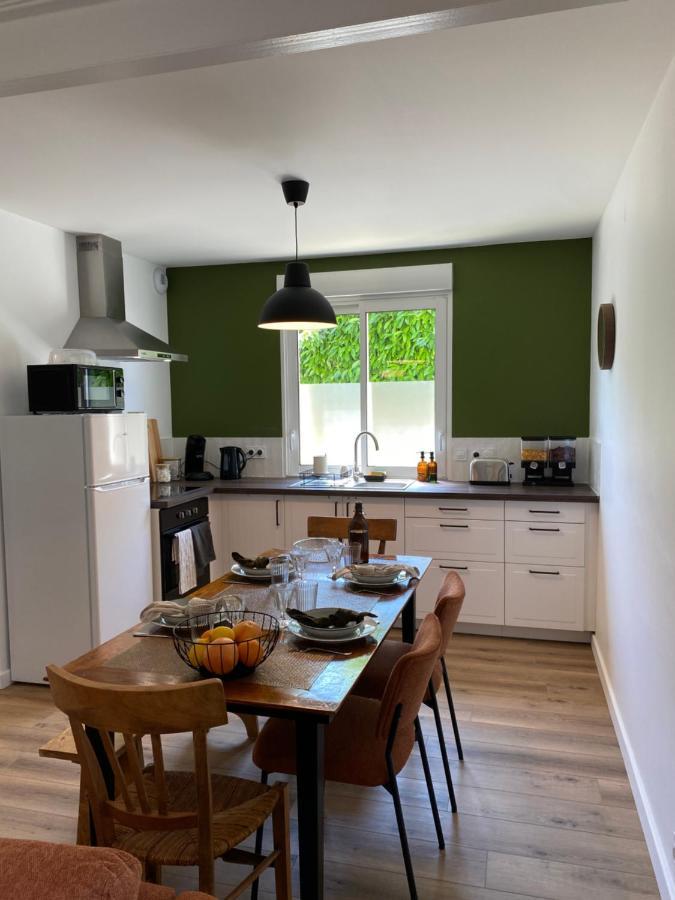 Le Cinquieme Villa Bressuire Bagian luar foto